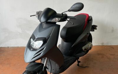 Scooter Piaggio Typhoon 50 cc 2 temps / 1700€