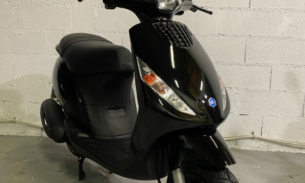 Piaggio Zip 50cm3 / 1700 €