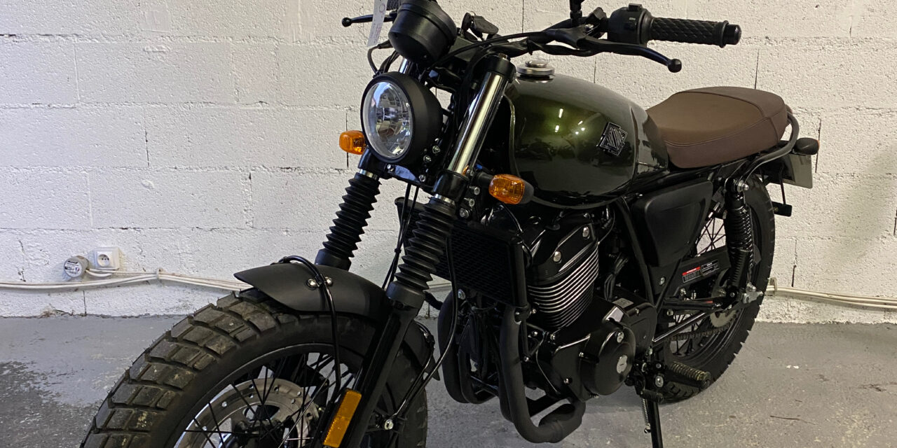 Archive SCRAMBLER  AM-90 /  3200 €