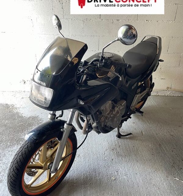 Moto Honda CB 500 PC32 / 2500 €