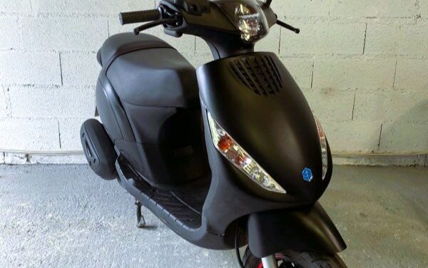 Scooter PIAGGIO ZIP  / 1600€
