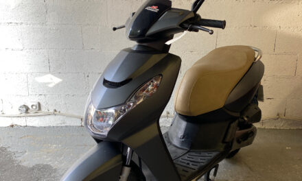 Scooter Peugeot KISBEE 50 / 1 450 €