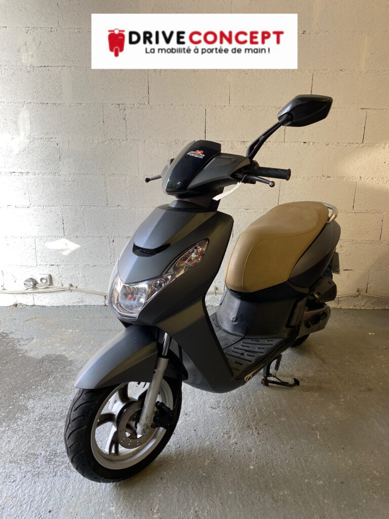 Peugeot Kisbee de chez Drive Concept à Toulouse 