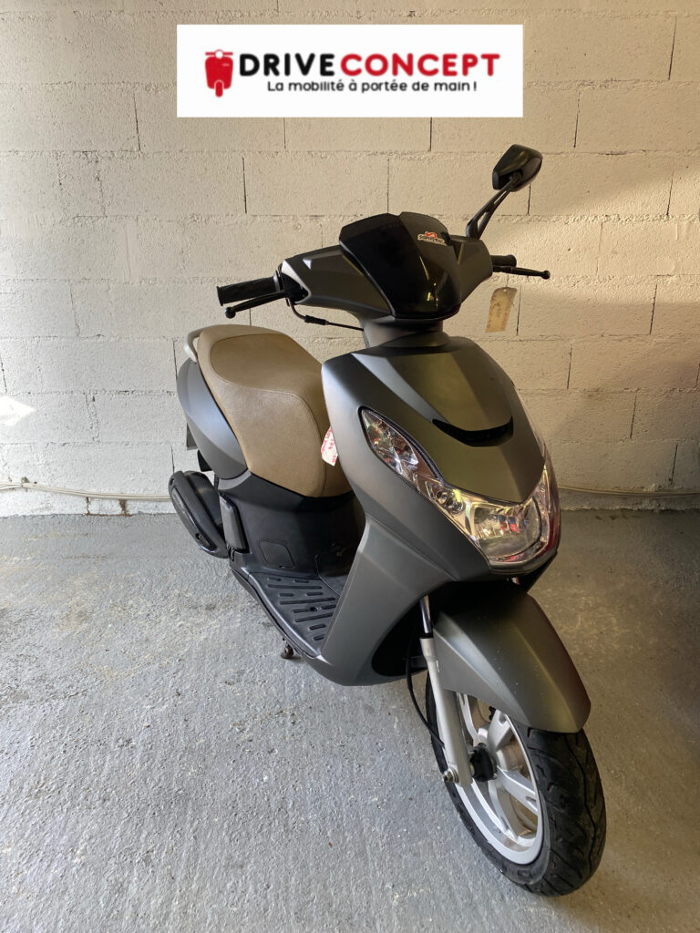 Peugeot kisbee de chez Drive Concept à Toulouse 