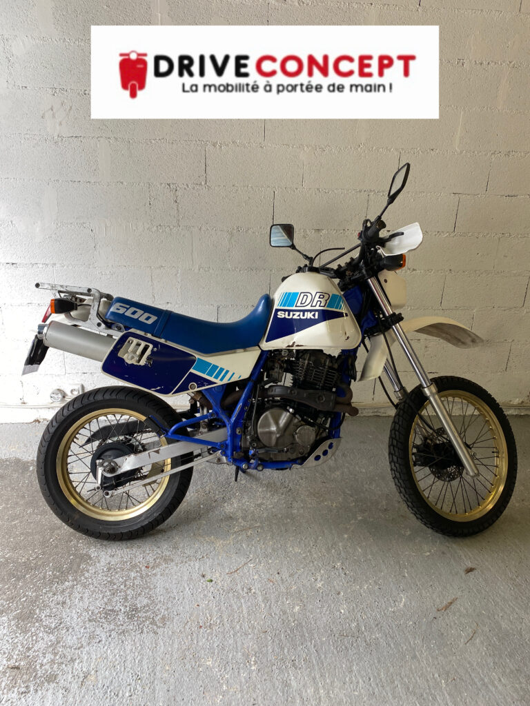 Moto trial Suzuki 600 DR 