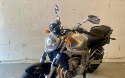 Moto Roadster streetbike Yamaha FZ6 – 2  490 €