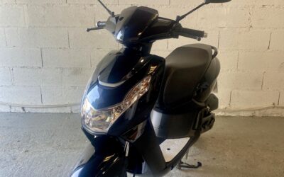 Scooter Peugeot KISBEE 50 cc 4 temps injection – 1 700 €