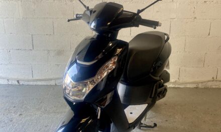 Scooter Peugeot KISBEE 50 cc 4 temps injection – 1 700 €