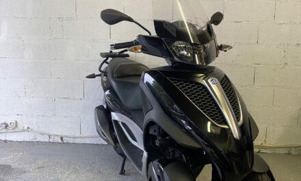 Scooter Piaggio MP3 300 YOURBAN  / 2 290 €