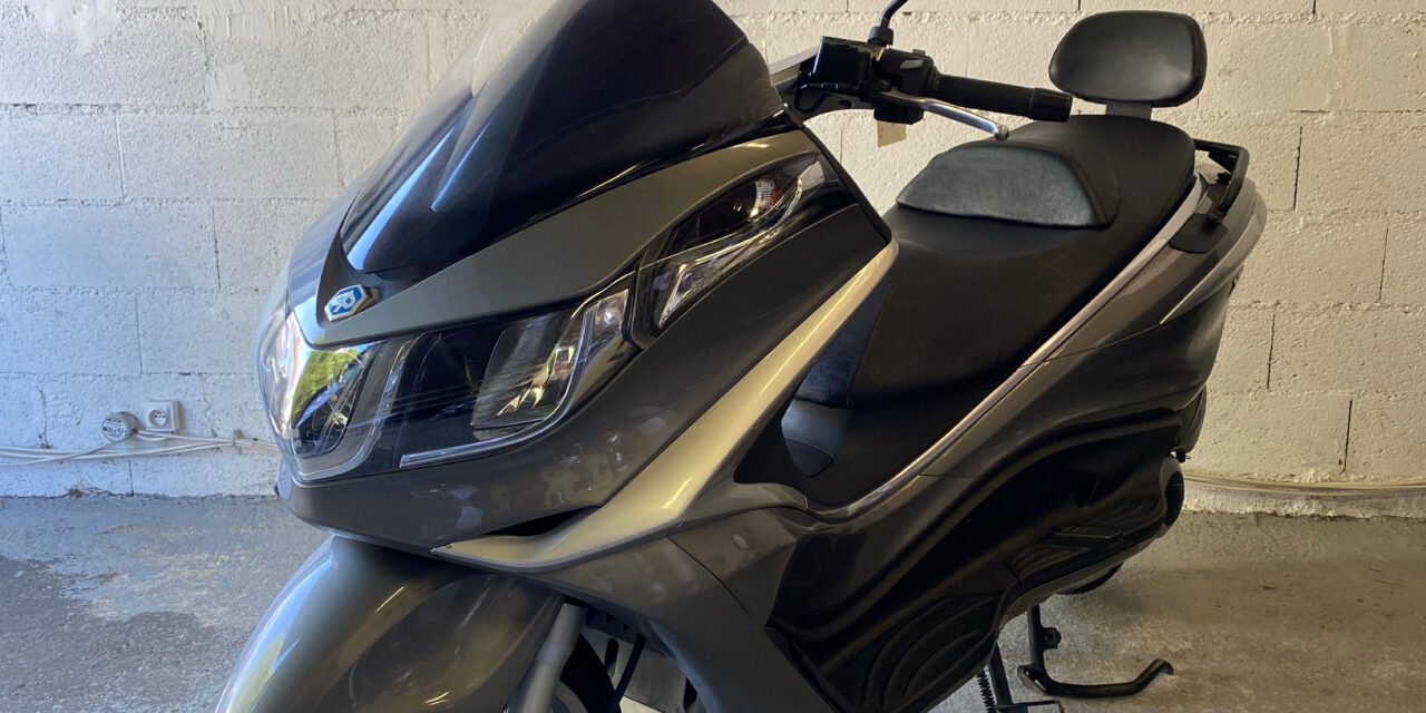 Scooter Piaggio X10 125 / 1 390€