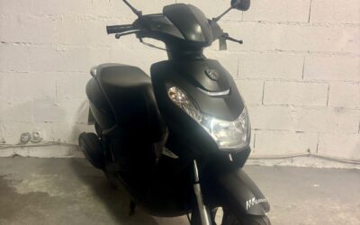 Scooter Peugeot KISBEE 50 cc / 1 390 €