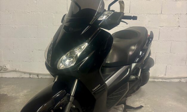 Scooter Yamaha 125 X-MAX / 1 590 €