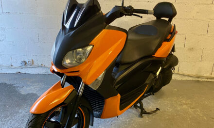 Scooter Yamaha 125 X-MAX / 2 200 €