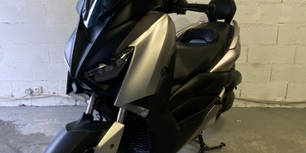 Scooter Yamaha 125 X-MAX / 3 200 €