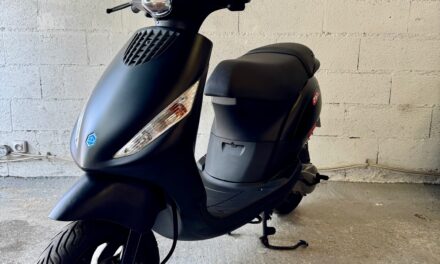 Scooter Piaggio ZIP 50 cc 2 temps / 1 800 €