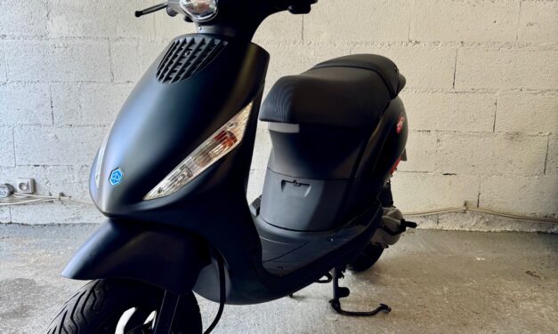 Scooter Piaggio ZIP 50 cc 2 temps / 1 800 €