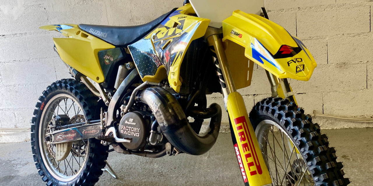 Moto cross Suzuki RM 250 cc / 3 950 €