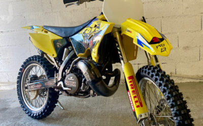Moto cross Suzuki RM 250 cc / 3 950 €