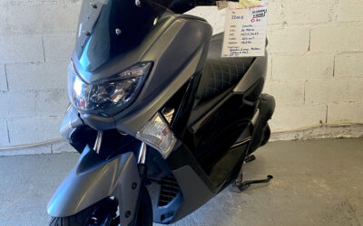 Yamaha N-MAX 125 cc  4 temps injection / 2200 €