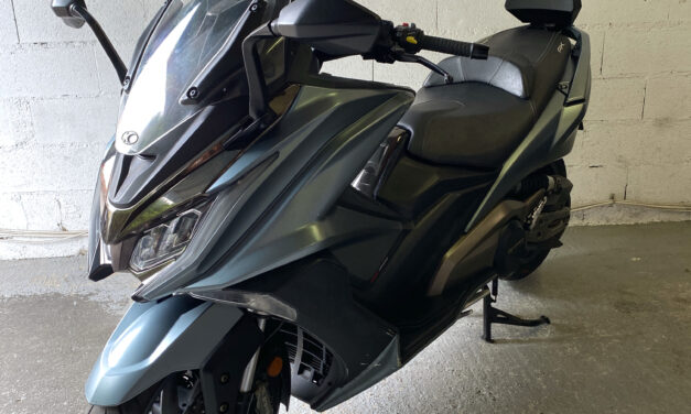 Scooter Kymco AK 550cc 4 temps injection / 4290€
